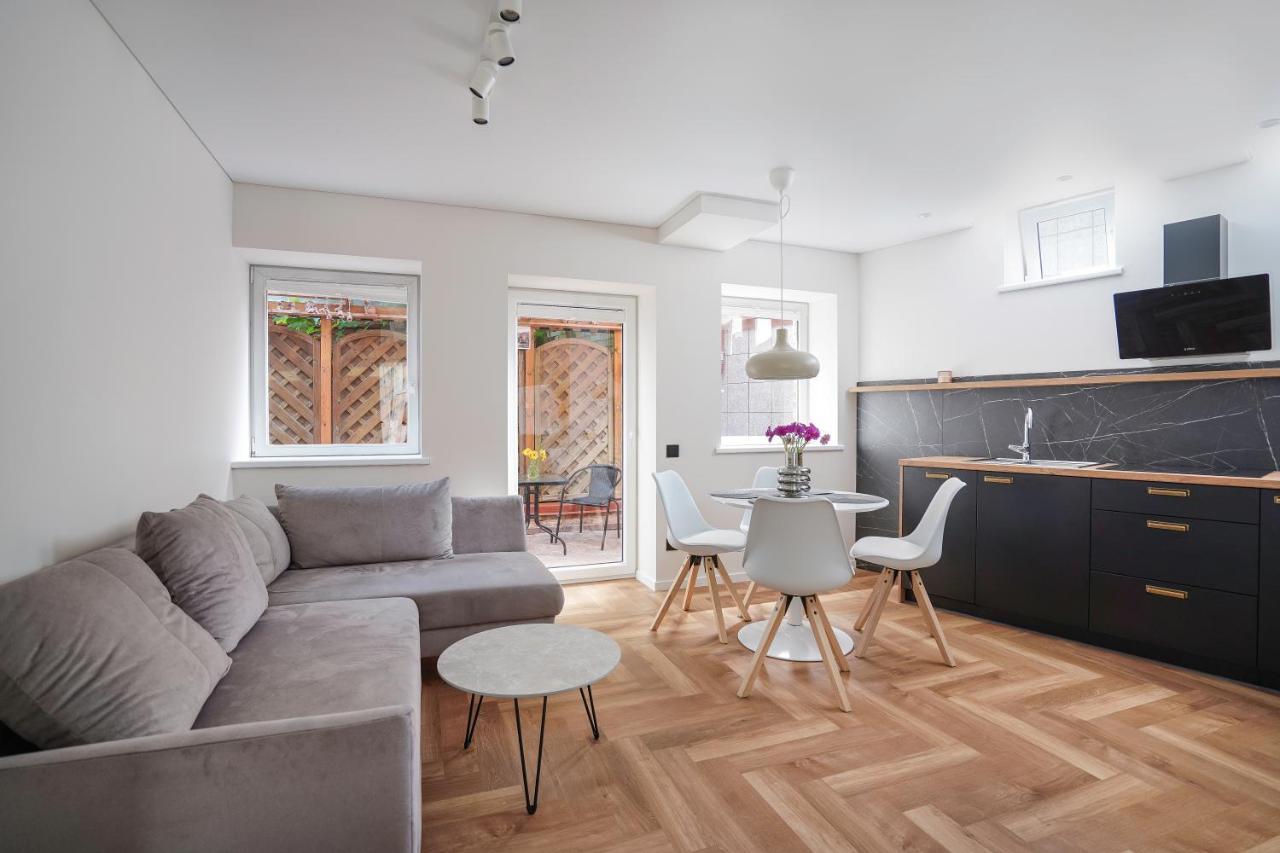 Exclusive Oldnew Apartments In City Center Паневежис Екстер'єр фото