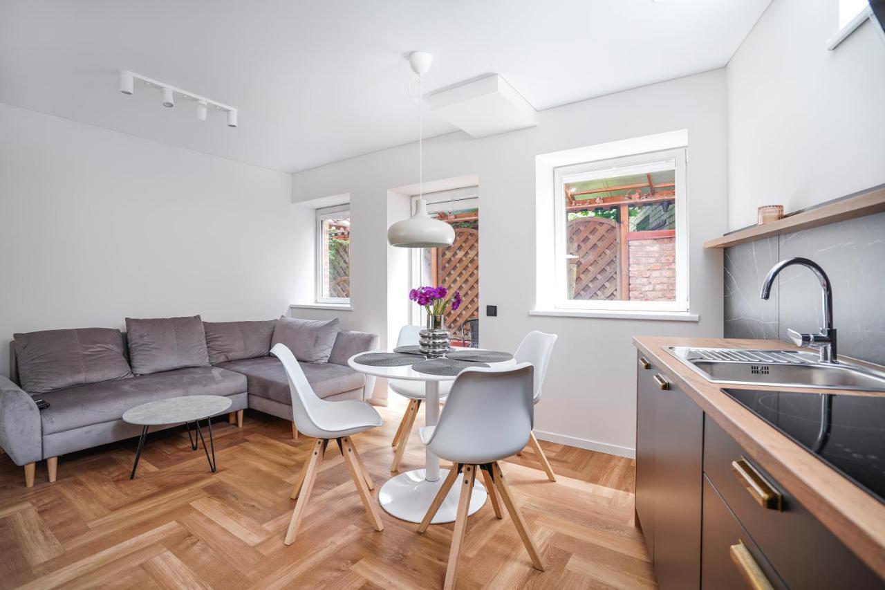 Exclusive Oldnew Apartments In City Center Паневежис Екстер'єр фото